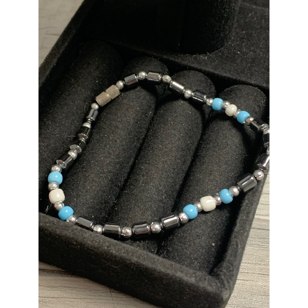 Hematite Beaded Barrel Clasp Bracelet Gunmetal Turquoise Cream 6.5 Inch 5243